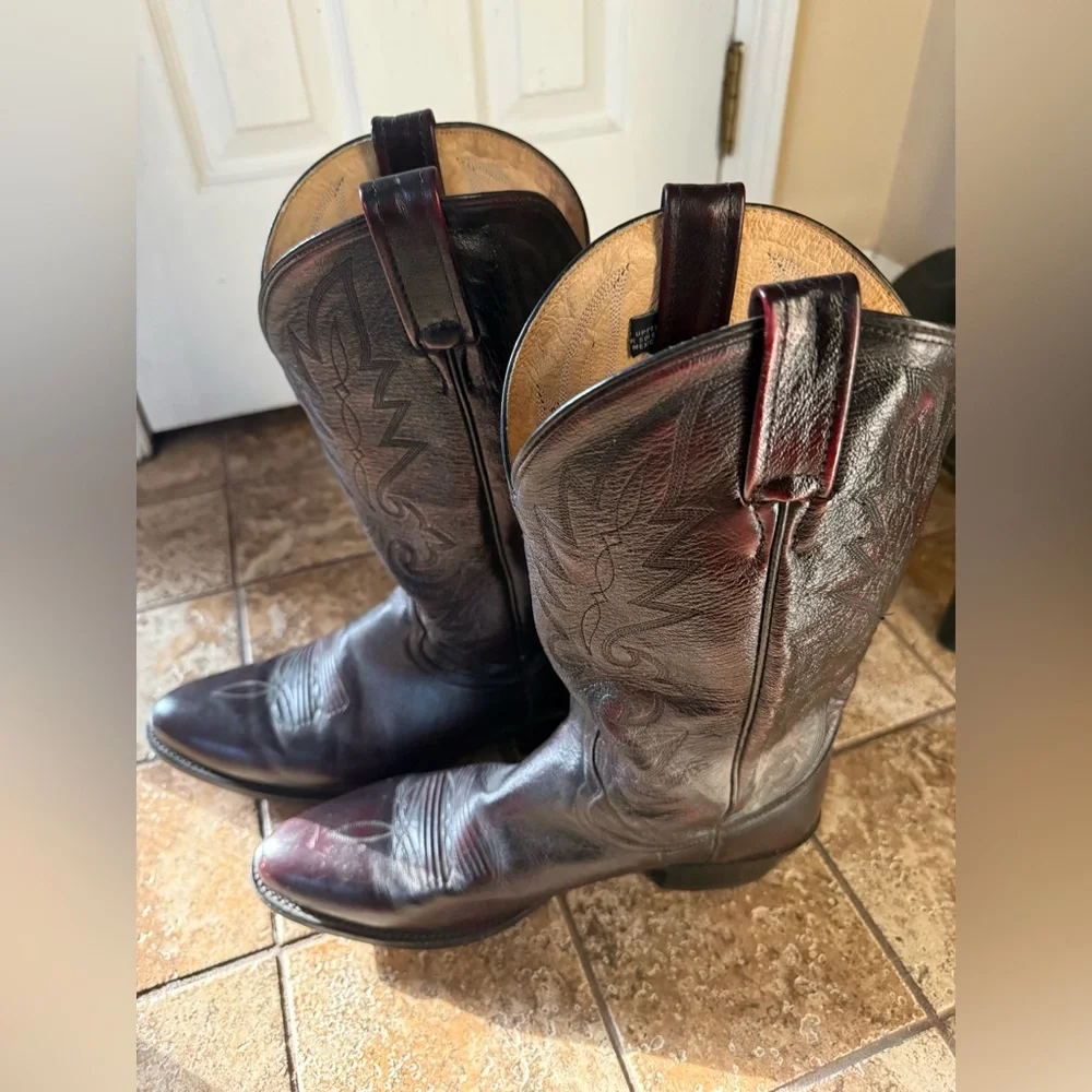Men’s- Vintage Dan Post Western Boots- Black Cherry- 2112R- Size 10 1/2
